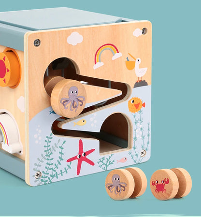 Cubo de actividades de madera